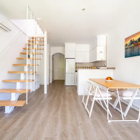 بيت للعطل House In Private Urbanization