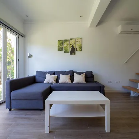 House In Private Urbanization * Beniarbeig